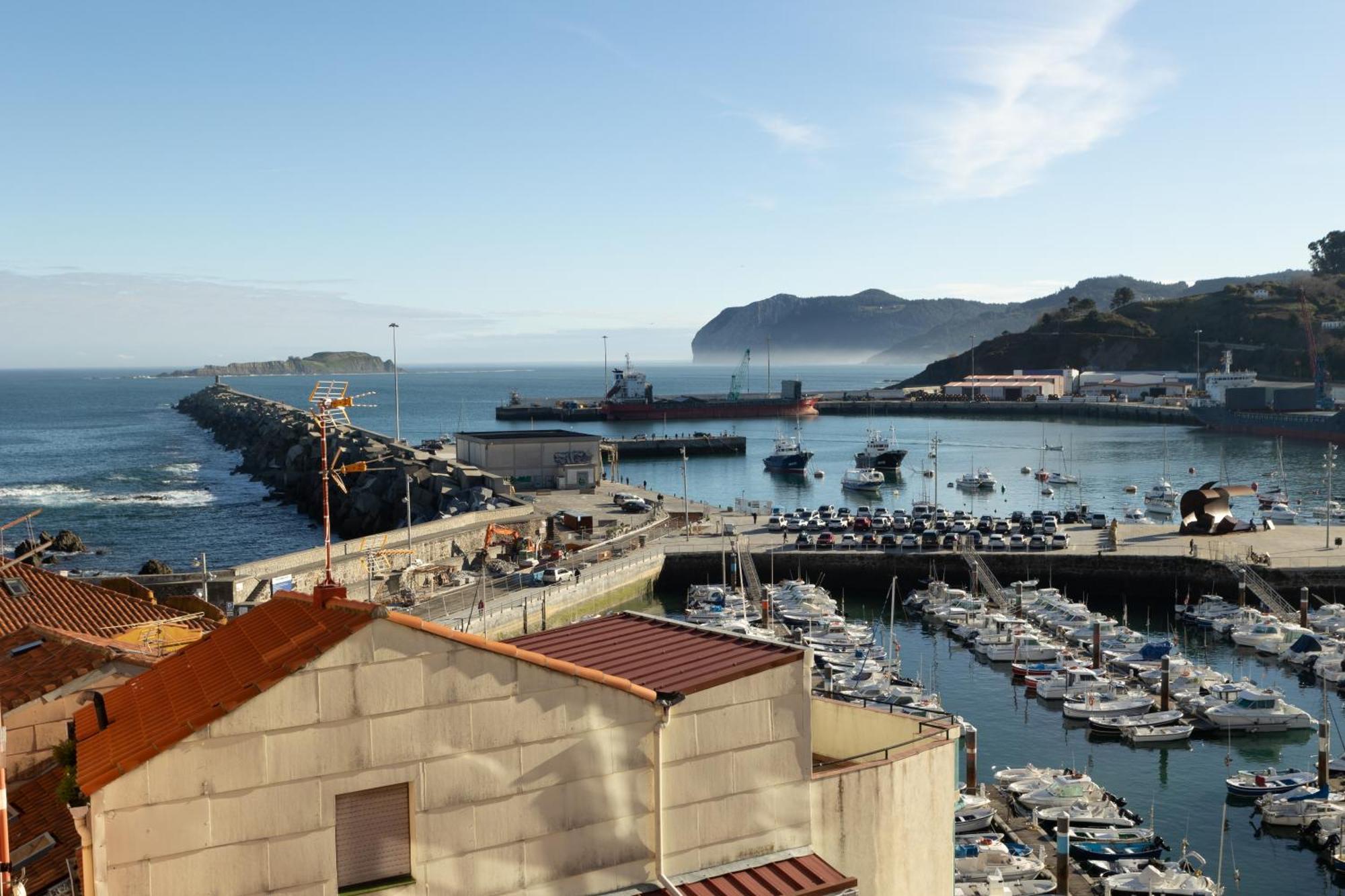 Apartamentos Bermeo, Museoa Exterior foto