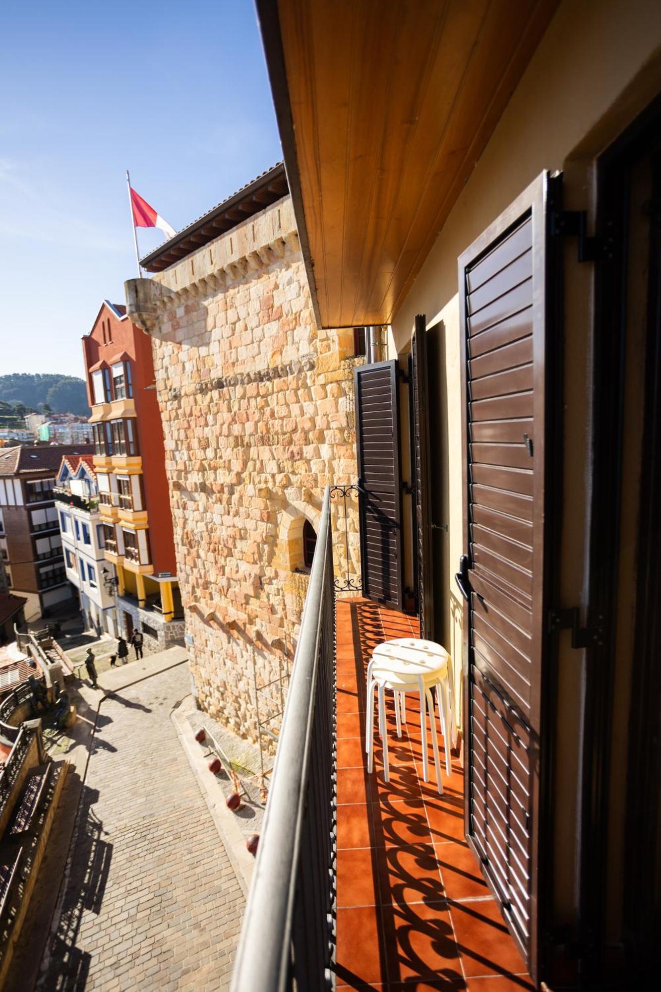 Apartamentos Bermeo, Museoa Exterior foto