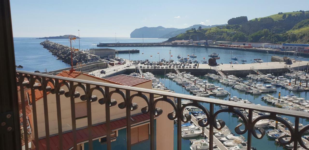 Apartamentos Bermeo, Museoa Exterior foto